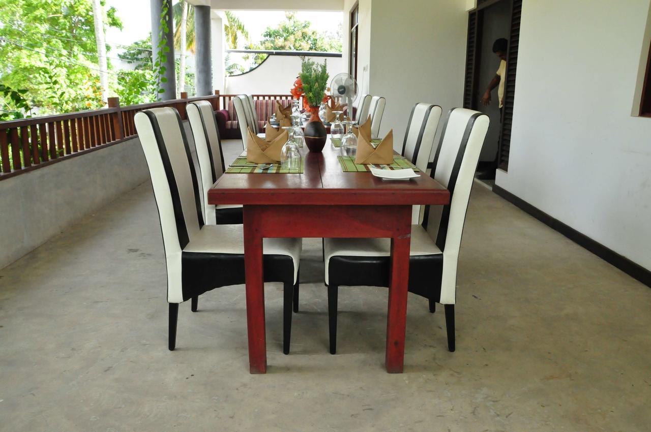 Wh Beach Resort Weligama Eksteriør billede
