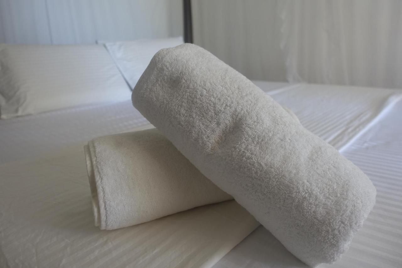 Wh Beach Resort Weligama Eksteriør billede