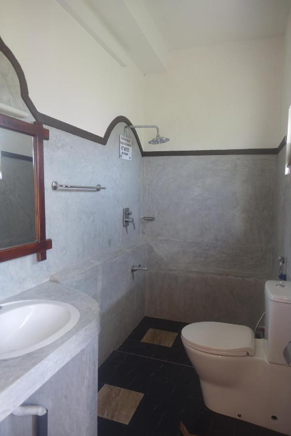 Wh Beach Resort Weligama Eksteriør billede
